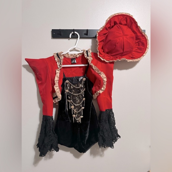 Pirate costume - Picture 4 of 7